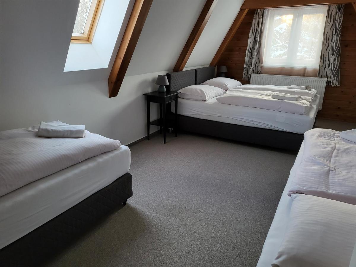 Penzion Chata Valaska Vysoke Tatry Room photo